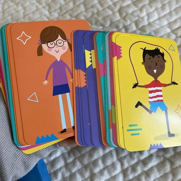 THE COLOR OF US CARD GAME - Picture 6 of 7